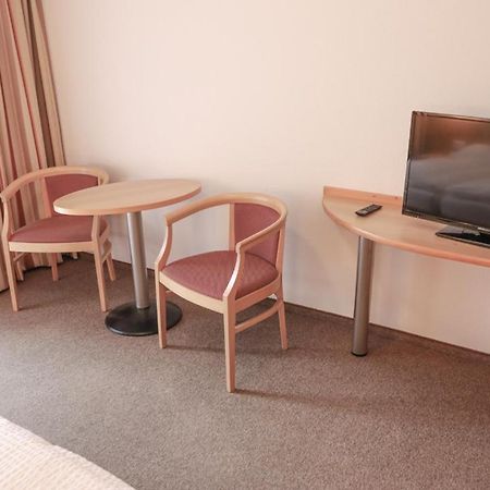 Gasthof Pension Pichlernwirt Himmelberg Buitenkant foto